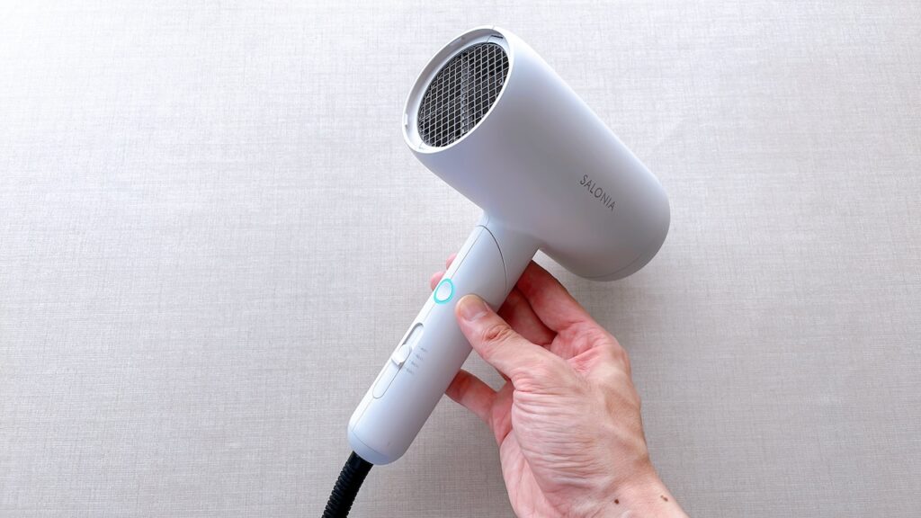 SALONIA スムースシャインドライヤー ホワイト 新品 未開封 SALONIA