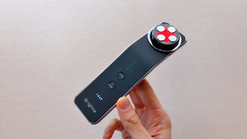 Brighte（ブライト）高機能美顔器比較！エレキリフトとエレキブラシ